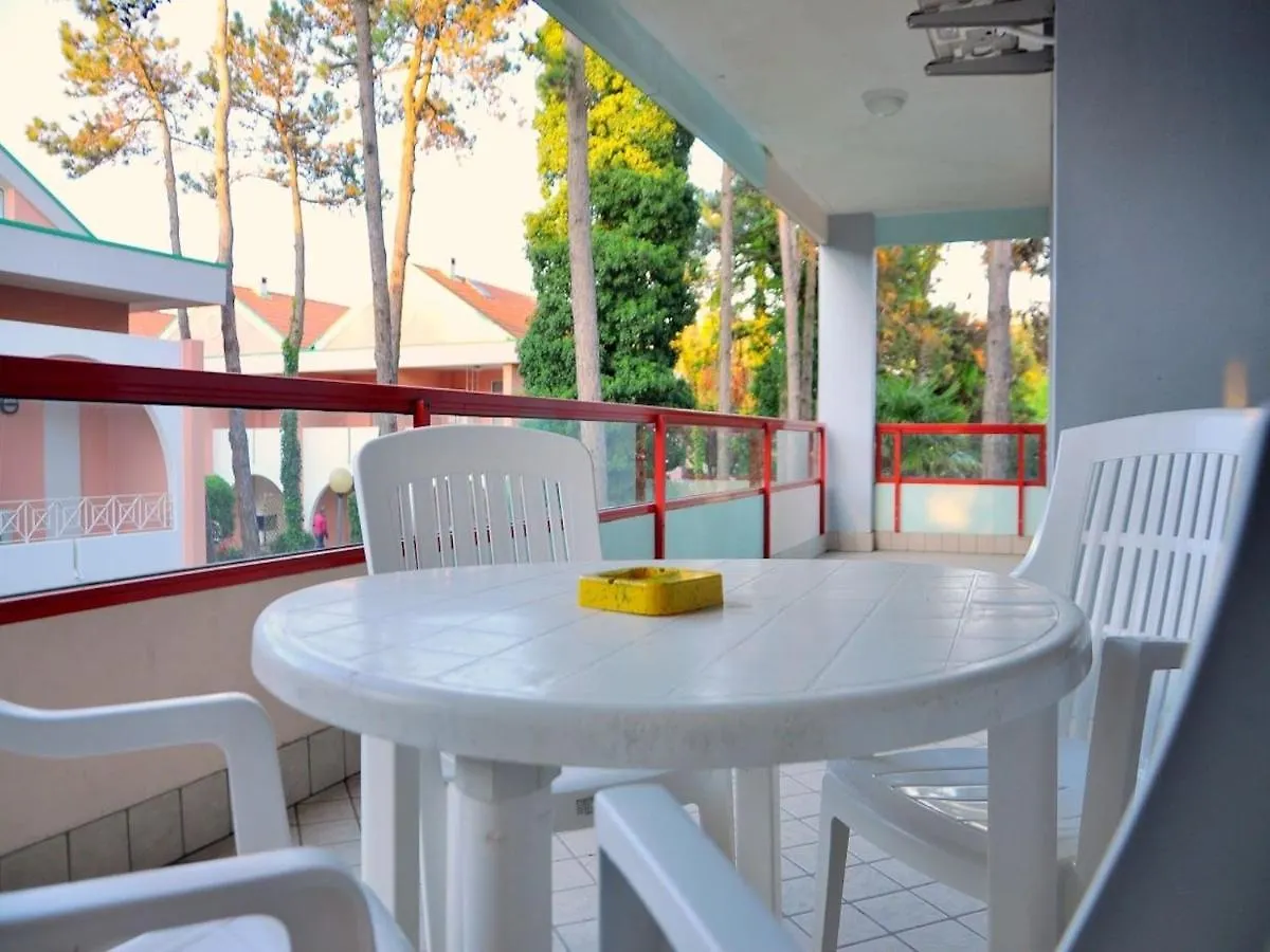 Cozy Apartment With Ac Close To The Sea - Beahost Bibione Italy